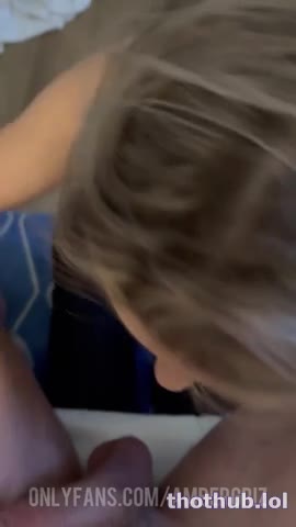 Ambie Bambii Jeans Blowjob