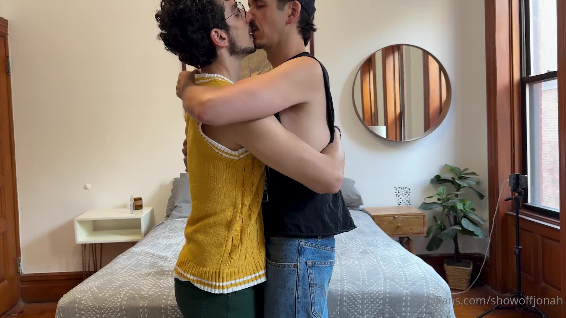 Showoffjonah - Normally I like my bottoms to have a little bite to them. @d..