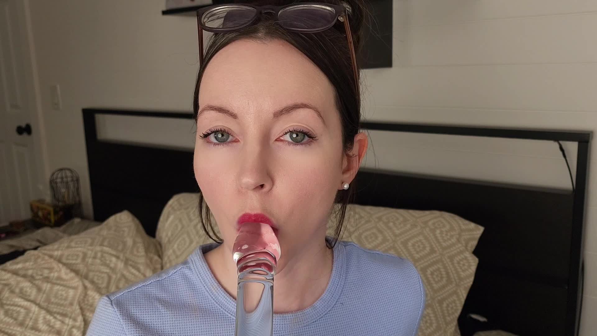Thetinyfeettreatvip - Afternoon Delight-I decided to retreat to my bedroom and tak..