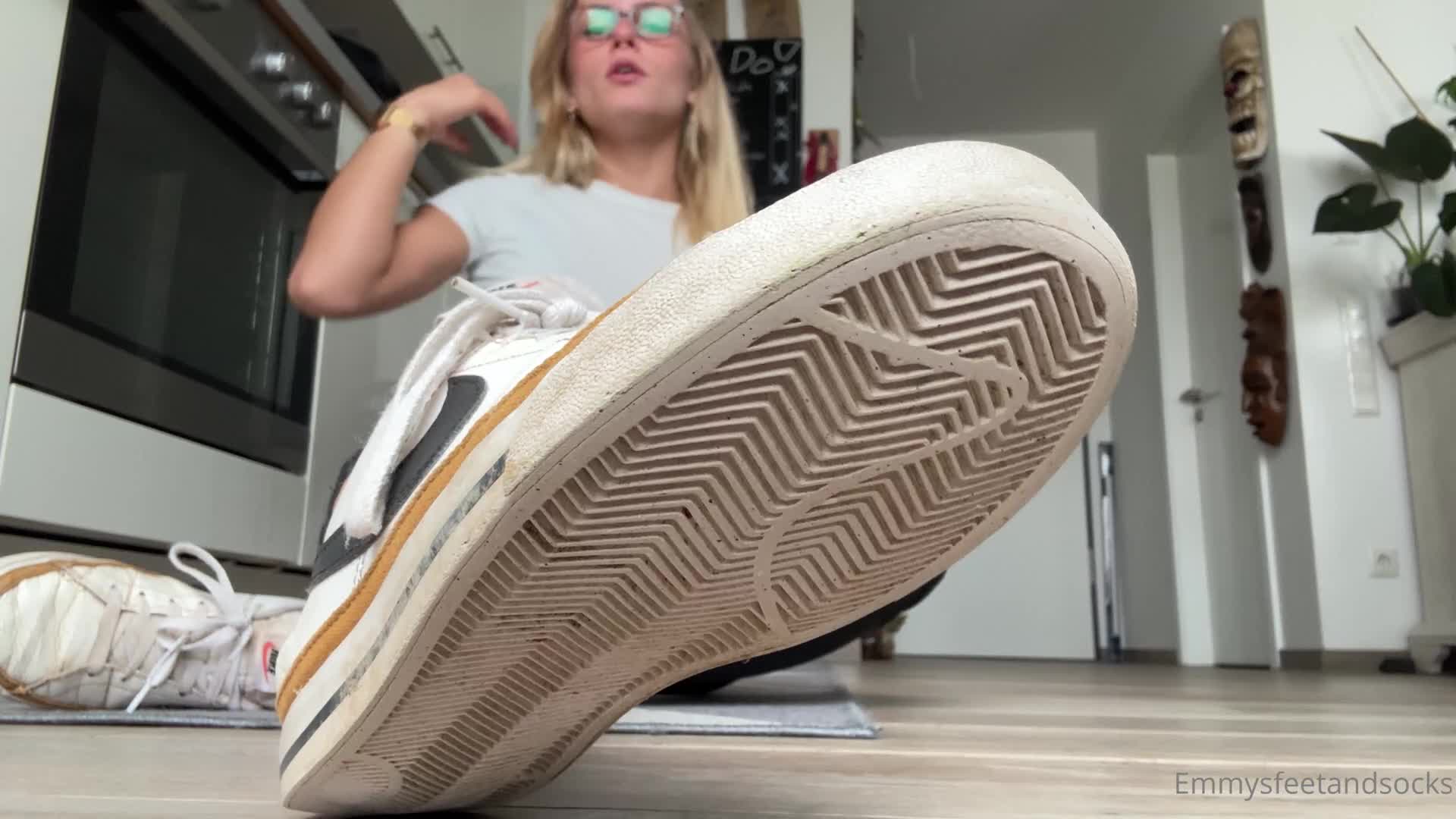 Emmyfeetandsocks - My socks are a reward, not a free gift. Prove yourself first..