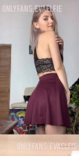 evaelfie OnlyFans leaked Evaelfie - I missed photoshoots 
Backstage for “Kolgotki” on HDthot