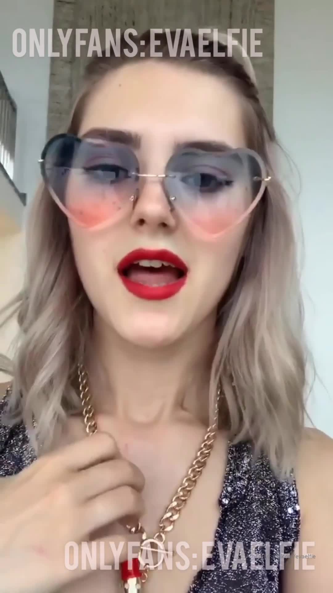 Evaelfie - I love this style