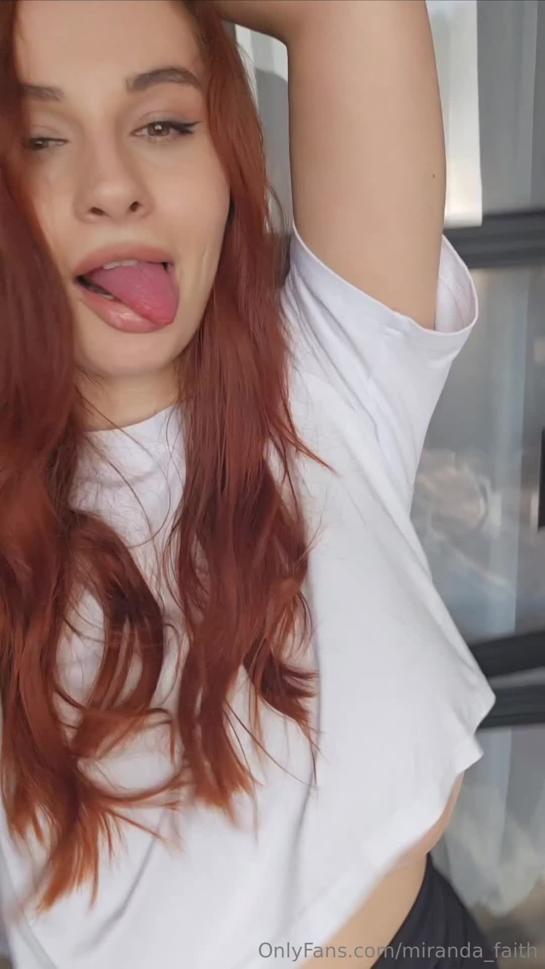 Miranda_faith - I want to be the reason for your smile, the fire in your eye..