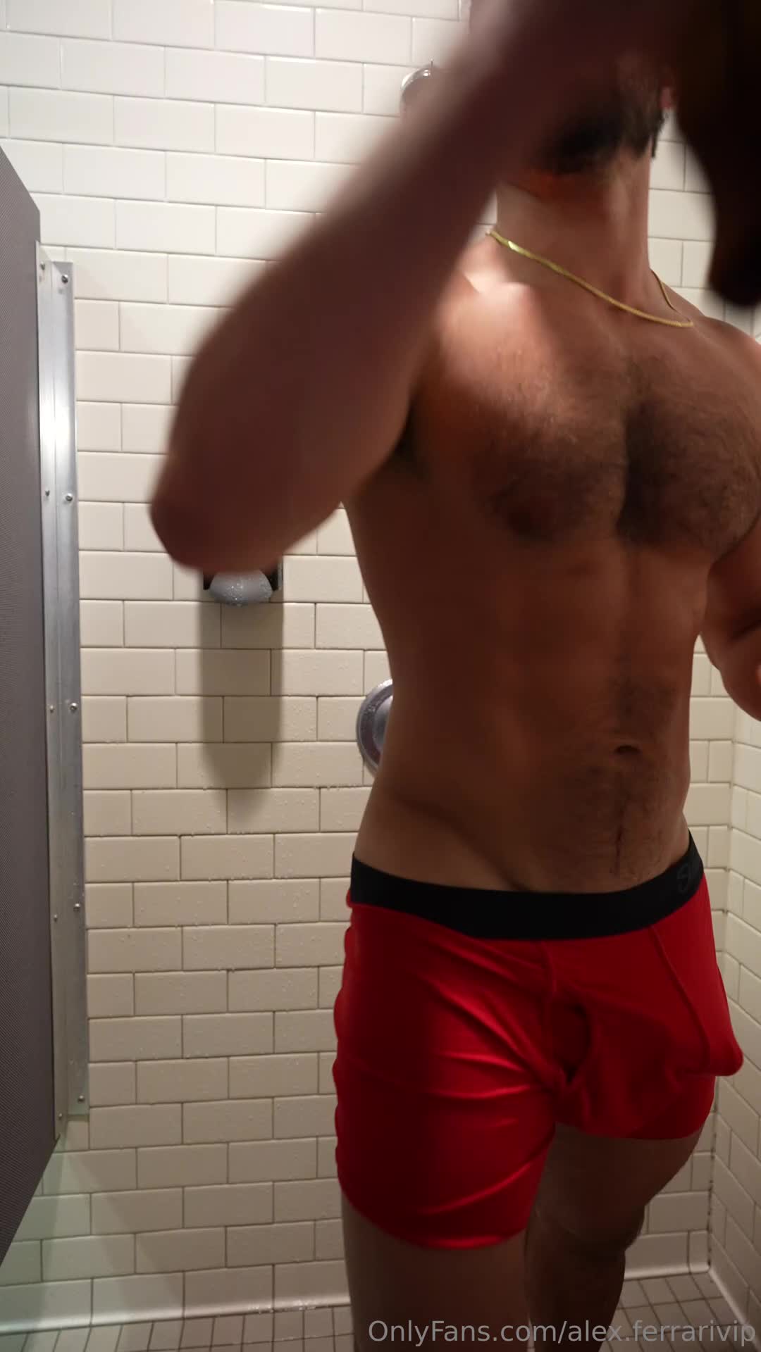 Alex.ferrarivip - I was a little rushed making this because the gym was closin..
