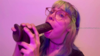 ditzymaruu OnlyFans leaked Ditzymaruu - haii !! i practiced some throating with my biggest dildos n .. on HDthot