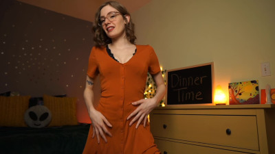 emma_ruby OnlyFans leaked Emma_ruby - Dinner Time on HDthot