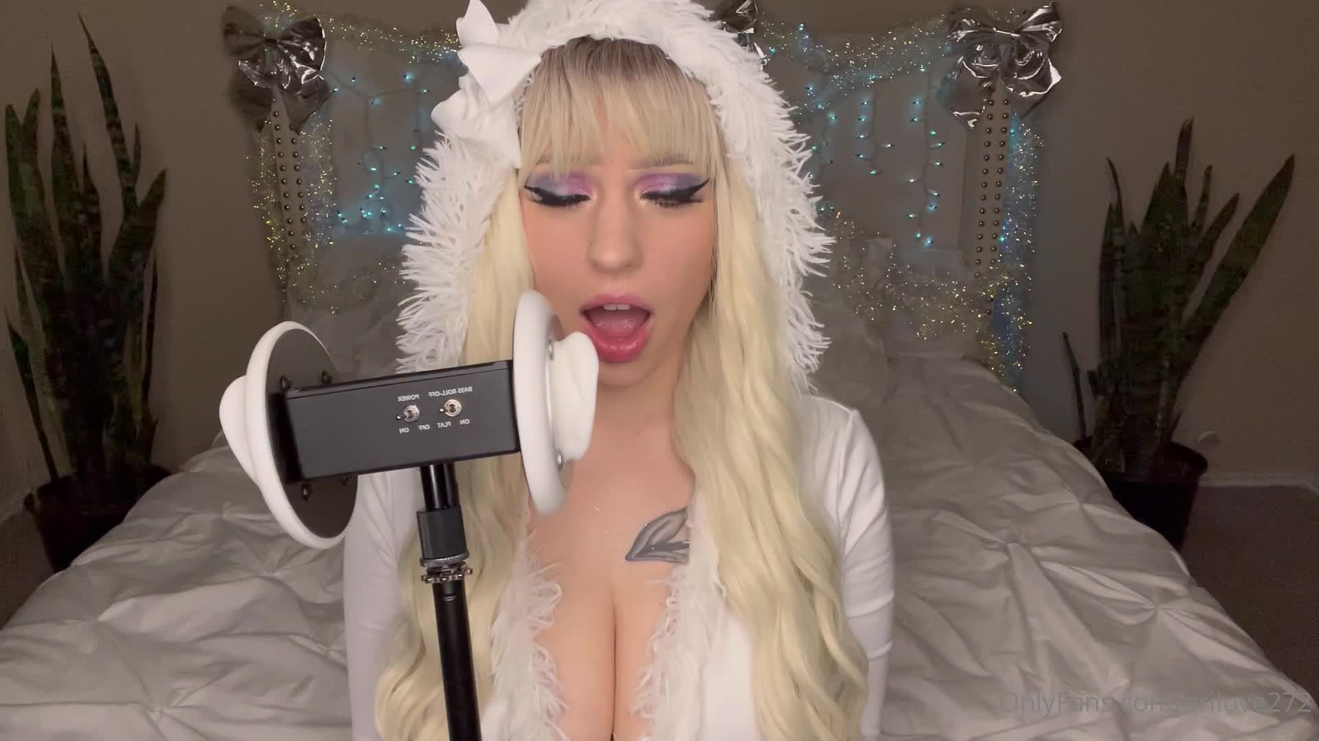 Arilove272 - ASMR Ice Queen Takes You To Tingle Town (Christmas Roleplay)..