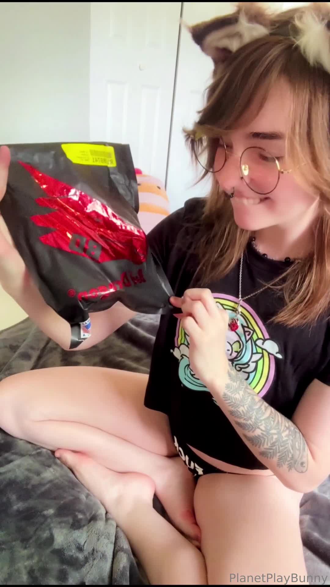 Planetplaybunny - Should I upload the video of me trying out my new dildo..? >..