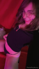 planetplaybunny OnlyFans leaked Planetplaybunny - Would you put me on top..? on HDthot