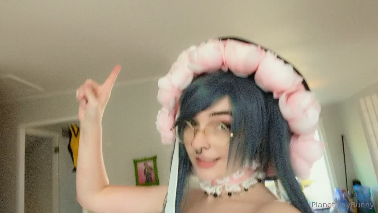 Planetplaybunny - Just a picture perfect doll boy lip syncing some Bo Burnham ..