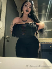 Bishoujomom OnlyFans leaked Bishoujomom - Went to my fav bar again last night  had to take a little .. on HDthot
