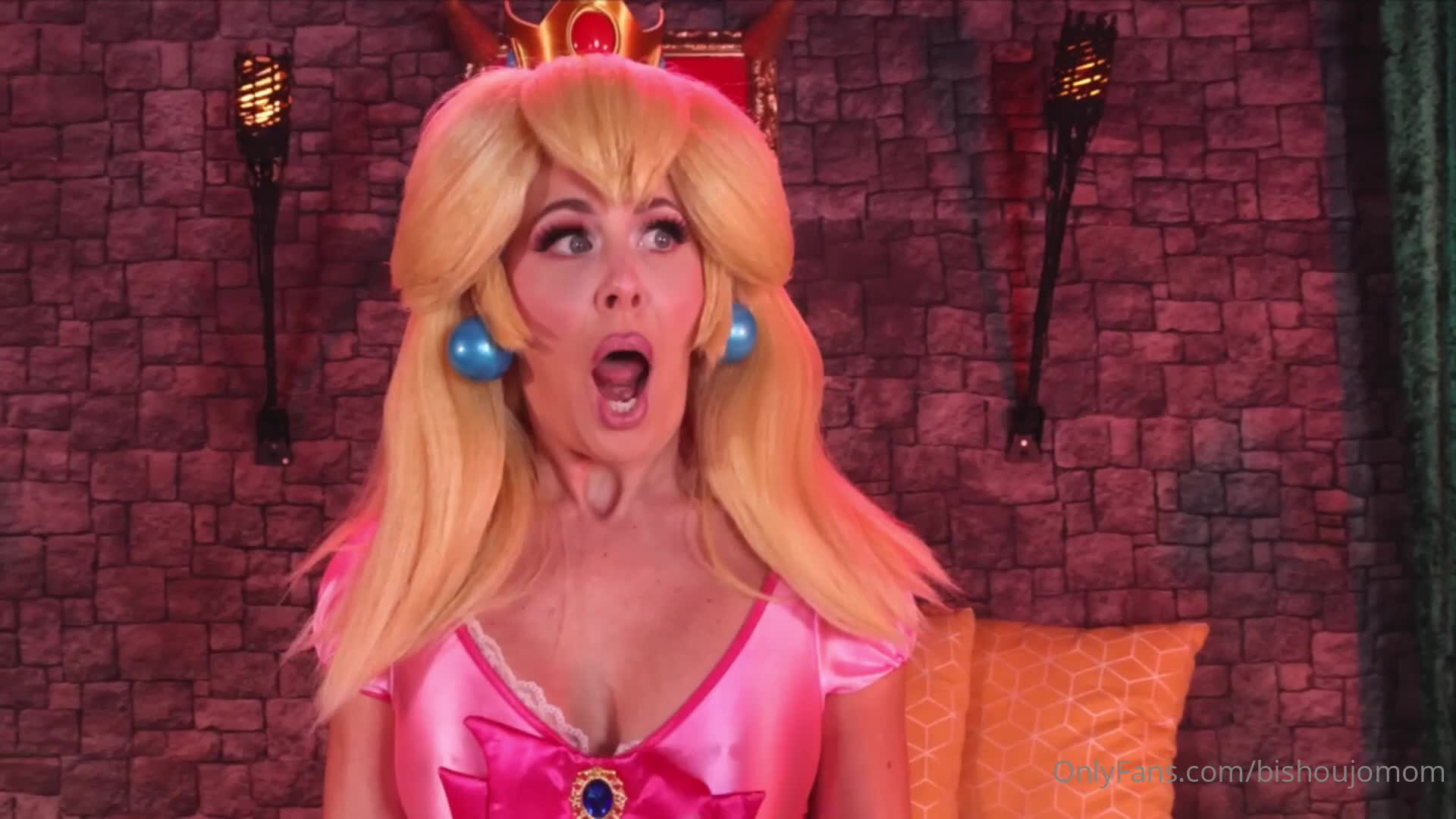 Bishoujomom - NEW Princess Peach x TWO Bowsette Wives 33min 35sec Vi..