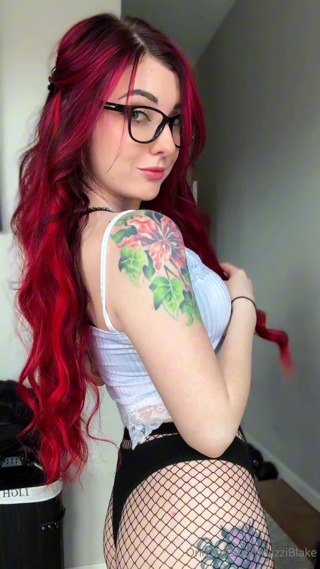Lizziblake - Mind racing? Slow down… @lizziblakecams