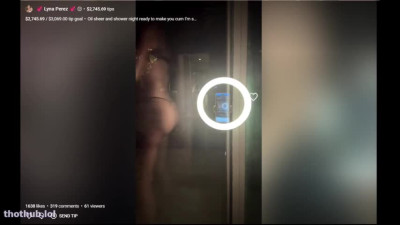 OnlyFans leaked Lyna Perez Live flash scene on HDthot