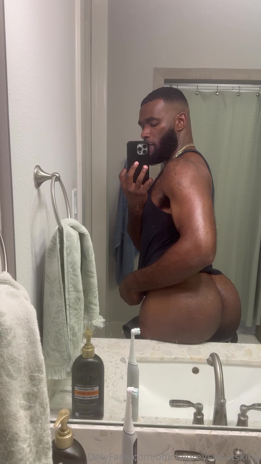 Officialgreysweatsking - Late night booty cravings for you