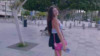 Bitchinbubba_Mathilda-Risky Nude Walk